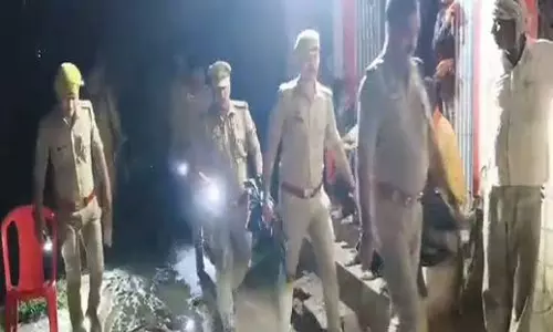 दंपती की मौत बनी पहेली कमरे में मिले शव पुलिस जांच में जुटी दंपती की मौत बनी पहेली कमरे में मिले शव पुलिस जांच में जुटी