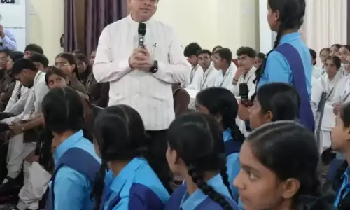 Khatima: युवाओं के सवालों का धामी ने दिया जवाब, रोजगार और भ्रष्टाचार पर हुई खुली चर्चा Khatima: युवाओं के सवालों का धामी ने दिया जवाब, रोजगार और भ्रष्टाचार पर हुई खुली चर्चा