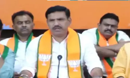 कर्नाटक में बीजेपी का बड़ा सियासी दांव कांग्रेस सरकार पर हमला तेज
