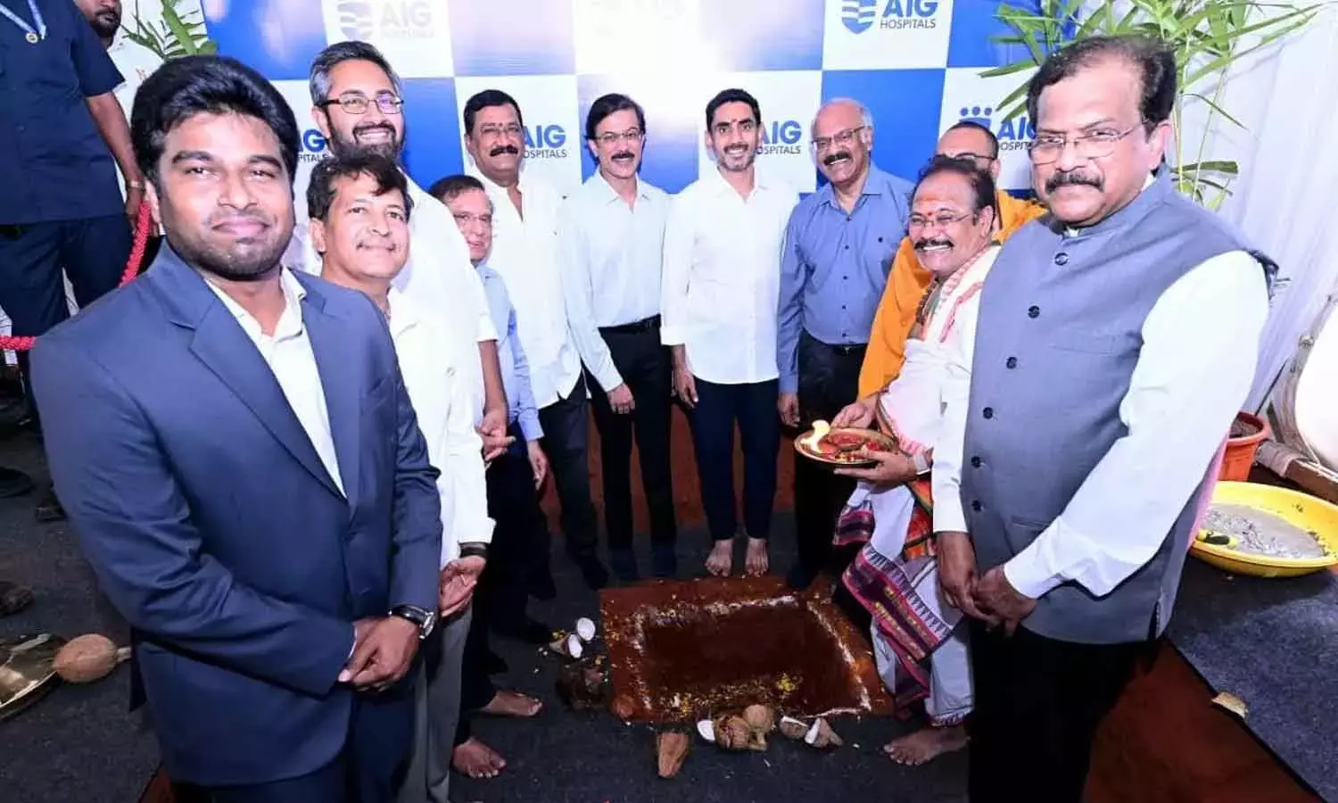 विज़ाग को 1 ट्रिलियन डॉलर के आर्थिक केंद्र में बदला जाएगा: लोकेश विज़ाग को 1 ट्रिलियन डॉलर के आर्थिक केंद्र में बदला जाएगा: लोकेश