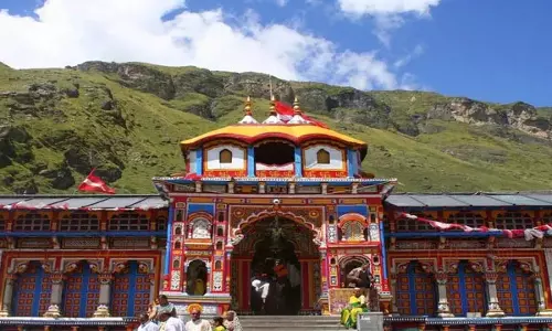 बदरीनाथ केदारनाथ में 31 लाख श्रद्धालुओं ने किए दर्शन बदरीनाथ केदारनाथ में 31 लाख श्रद्धालुओं ने किए दर्शन