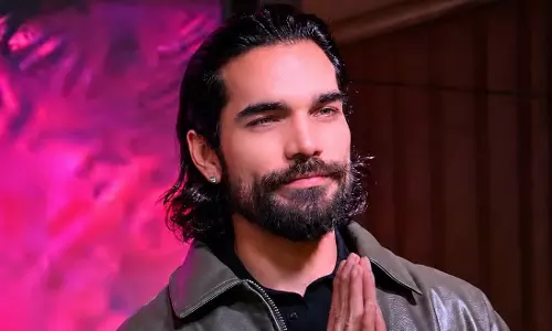 ऋषभ साहनी की इंटरनेशनल रनवे पर एंट्री न्यूयॉर्क फैशन वीक में करेंगे शोस्टॉपर के तौर पर डेब्यू ऋषभ साहनी की इंटरनेशनल रनवे पर एंट्री न्यूयॉर्क फैशन वीक में करेंगे शोस्टॉपर के तौर पर डेब्यू