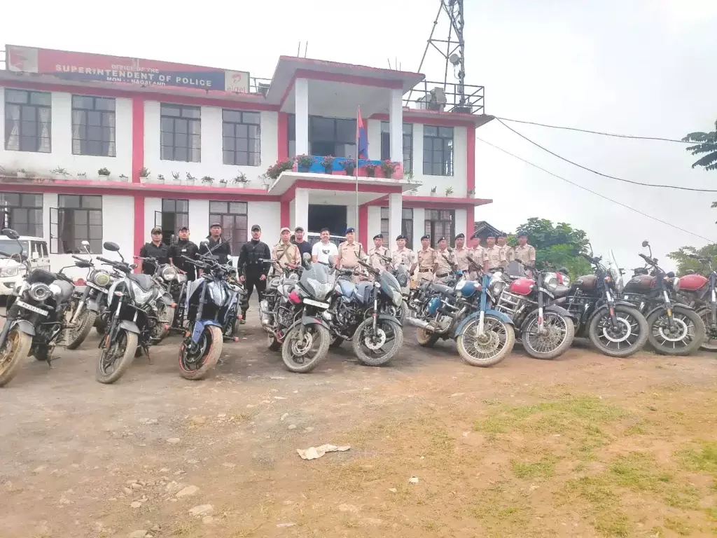 वाहन चोरी के बड़े गिरोह पर शिकंजा: मोन पुलिस ने नेक्सस का किया खुलासा वाहन चोरी के बड़े गिरोह पर शिकंजा: मोन पुलिस ने नेक्सस का किया खुलासा