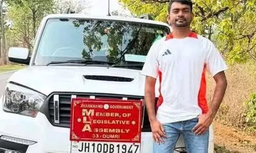 थाने में हंगामे के आरोप पर सख्त हुई पुलिस एसोसिएशन ने दी आंदोलन की चेतावनी थाने में हंगामे के आरोप पर सख्त हुई पुलिस एसोसिएशन ने दी आंदोलन की चेतावनी