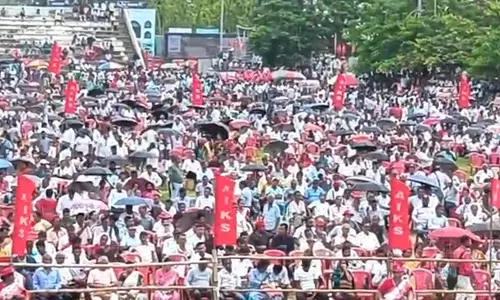 त्रिपुरा में अखिल भारतीय किसान सभा की विशाल रैली त्रिपुरा में अखिल भारतीय किसान सभा की विशाल रैली