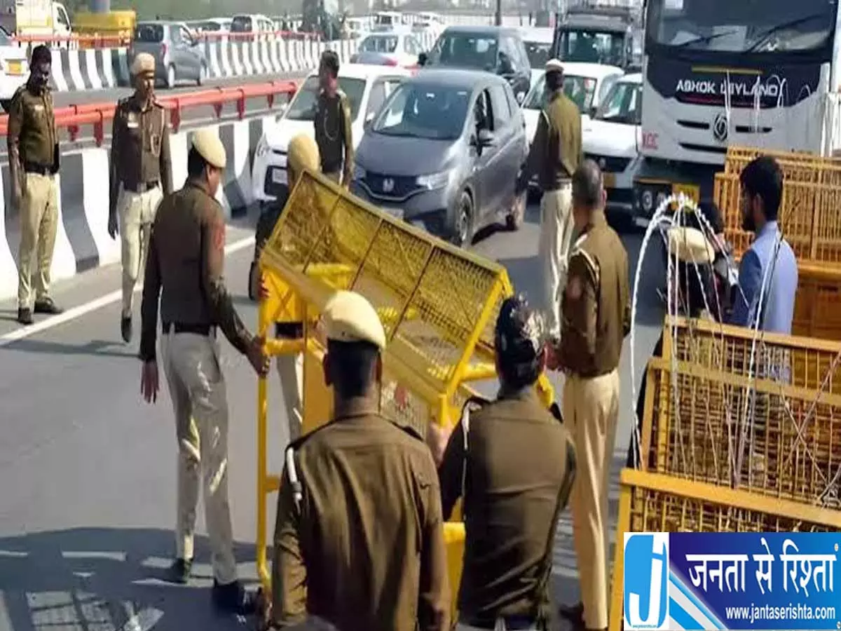दिल्ली में जाम से मिलेगी राहत ट्रैफिक हॉटस्पॉट्स पर पहले से होगी निगरानी दिल्ली में जाम से मिलेगी राहत ट्रैफिक हॉटस्पॉट्स पर पहले से होगी निगरानी