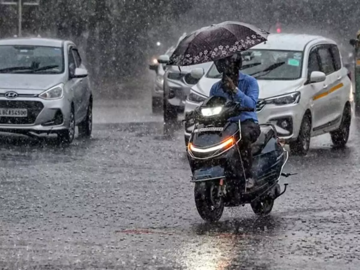 यूपी में अगस्त की बारिश ने तोड़ा 35 साल का रिकॉर्ड यूपी में अगस्त की बारिश ने तोड़ा 35 साल का रिकॉर्ड
