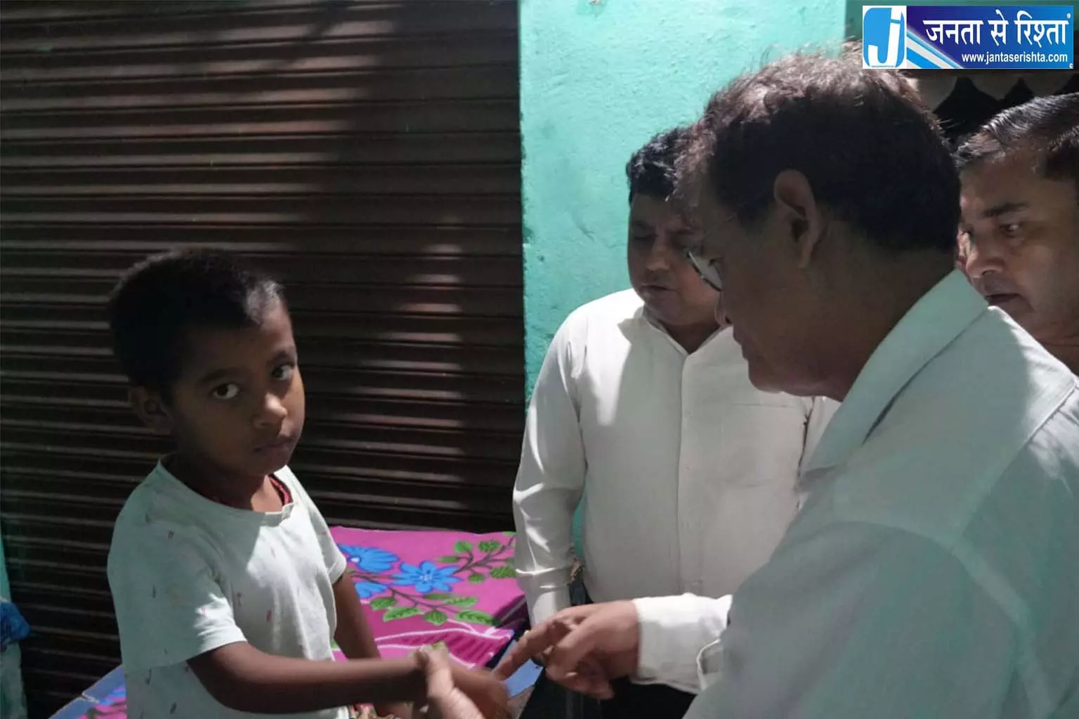 उत्तराखंड के CM के दखल से बीमार बच्चे को इलाज की सुविधा मिली उत्तराखंड के CM के दखल से बीमार बच्चे को इलाज की सुविधा मिली