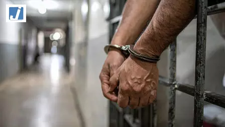 सौतेली बेटी से हैवानियत पर कोर्ट सख्त, आरोपी को 30 वर्ष की कठोर सजा सौतेली बेटी से हैवानियत पर कोर्ट सख्त, आरोपी को 30 वर्ष की कठोर सजा
