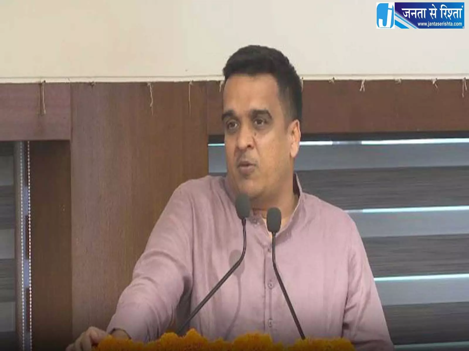 हर्ष संघवी ने पंचायत प्रतिनिधियों को दिया जनता से जुड़ने का मंत्र हर्ष संघवी ने पंचायत प्रतिनिधियों को दिया जनता से जुड़ने का मंत्र