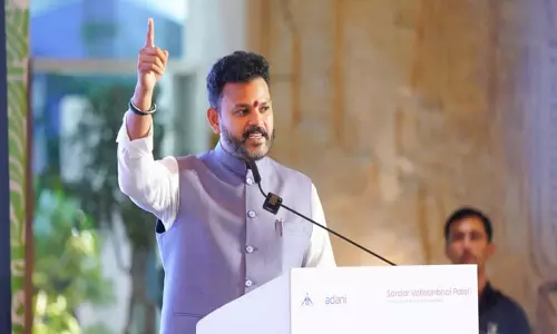 अहमदाबाद में Hub & Spoke ऑपरेशन की मंत्री ने की तारीफ अहमदाबाद में Hub & Spoke ऑपरेशन की मंत्री ने की तारीफ