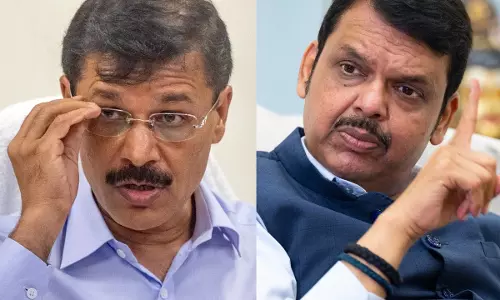 फडणवीस ने FDA के फैसले पर लगाई रोक फडणवीस ने FDA के फैसले पर लगाई रोक
