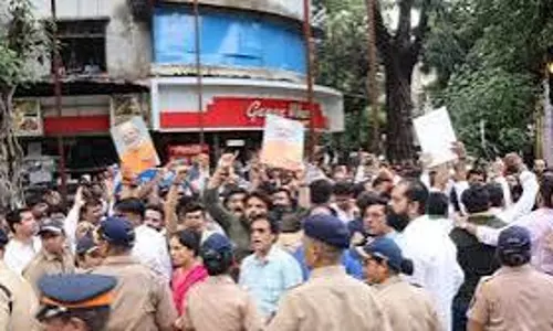 Mumbai: मुंबई में भाजपा और मनसे कार्यकर्ताओं में टकराव, सियासी माहौल गरमाया