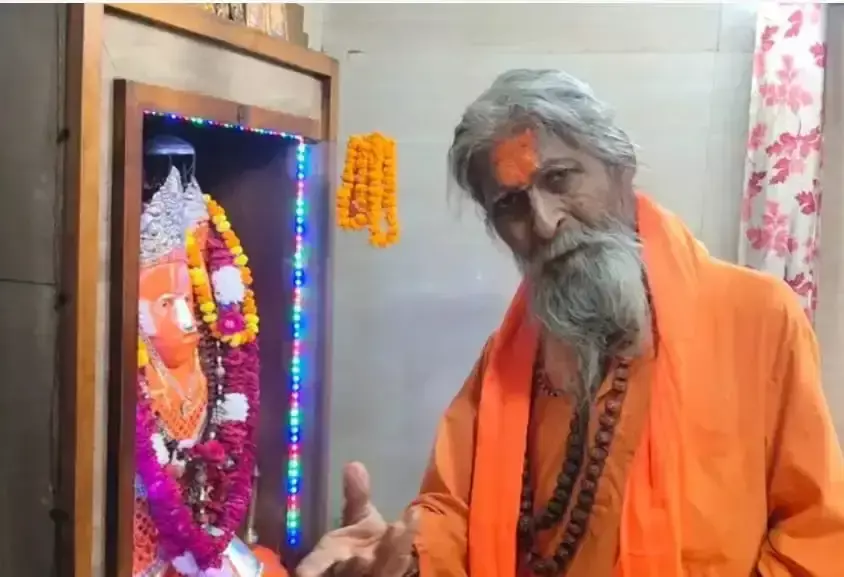 Haridwar: हनुमान मंदिर में चोरों का धावा, दानपात्र से साढ़े तीन लाख और चांदी के आभूषण चोरी