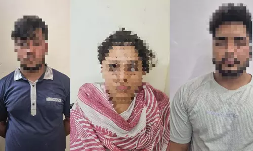 दिल्ली में लूटपाट और हत्या का खुलासा; मृतक की भतीजी समेत तीन गिरफ्तार, एक फरार दिल्ली में लूटपाट और हत्या का खुलासा; मृतक की भतीजी समेत तीन गिरफ्तार, एक फरार