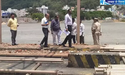 Andhra: RTC नवंबर के आखिर तक इलेक्ट्रिक बस सेवाएँ शुरू करेगा Andhra: RTC नवंबर के आखिर तक इलेक्ट्रिक बस सेवाएँ शुरू करेगा