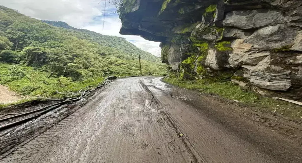 चीन सीमा के पास अरुणाचल के गांवों में गुस्सा: सड़कें जर्जर, मोबाइल नेटवर्क ठप