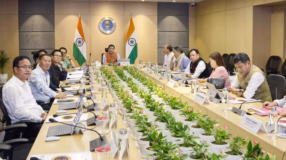 अरुणाचल प्रशासनिक सुधार आयोग ने सौंपी अपनी पहली रिपोर्ट