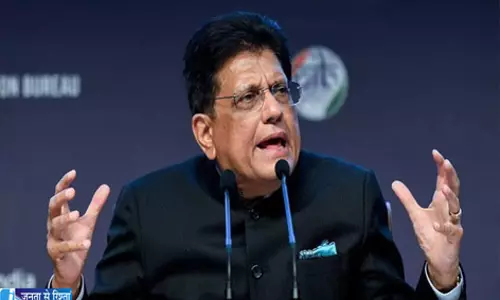 भारत की GDP पर छिड़ी बहस पीयूष गोयल ने आलोचकों को दिया करारा जवाब भारत की GDP पर छिड़ी बहस पीयूष गोयल ने आलोचकों को दिया करारा जवाब