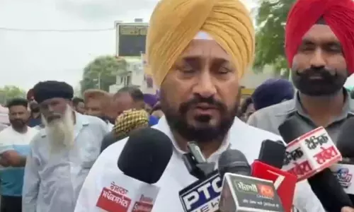 नहर टूटने पर चन्नी ने उठाए सवाल FIR की मांग नहर टूटने पर चन्नी ने उठाए सवाल FIR की मांग