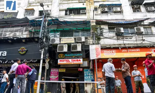 होटलों में आग लगने की घटनाओं के बाद फायर डिपार्टमेंट में बड़े बदलाव का ऐलान होटलों में आग लगने की घटनाओं के बाद फायर डिपार्टमेंट में बड़े बदलाव का ऐलान