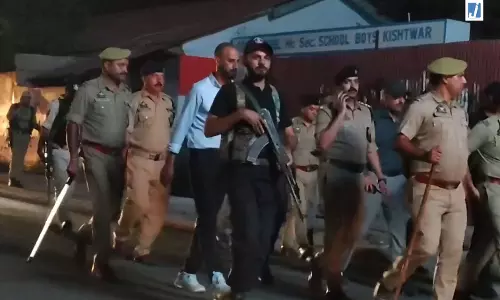 जन्माष्टमी से पहले किश्तवाड़ में सुरक्षा व्यवस्था का जायजा, नए SSP सनी गुप्ता ने संभाला मोर्चा जन्माष्टमी से पहले किश्तवाड़ में सुरक्षा व्यवस्था का जायजा, नए SSP सनी गुप्ता ने संभाला मोर्चा