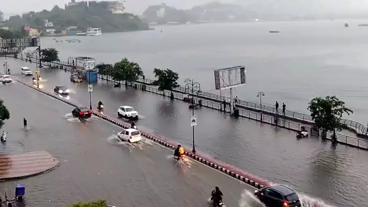 Jaipur: वेल मार्क लो प्रेशर एरिया से बदलेगा मौसम, पूर्वी राजस्थान में बारिश के आसार Jaipur: वेल मार्क लो प्रेशर एरिया से बदलेगा मौसम, पूर्वी राजस्थान में बारिश के आसार