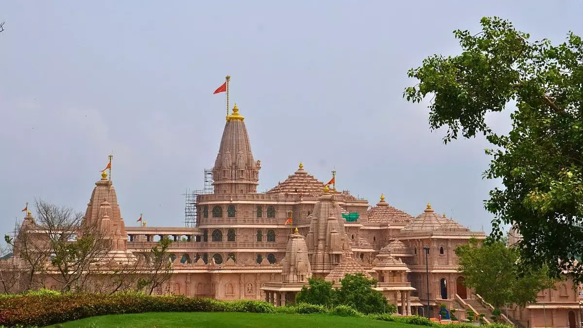 राम मंदिर ट्रस्ट में पहले CEO की नियुक्ति की तैयारी तीन उम्मीदवार शॉर्टलिस्ट राम मंदिर ट्रस्ट में पहले CEO की नियुक्ति की तैयारी तीन उम्मीदवार शॉर्टलिस्ट