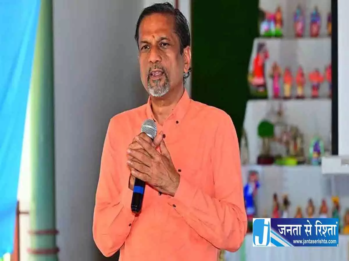 पूर्वी एशियाई देशों का उदाहरण देकर श्रीधर वेम्बू ने समझाई पीएम मोदी की रणनीति पूर्वी एशियाई देशों का उदाहरण देकर श्रीधर वेम्बू ने समझाई पीएम मोदी की रणनीति