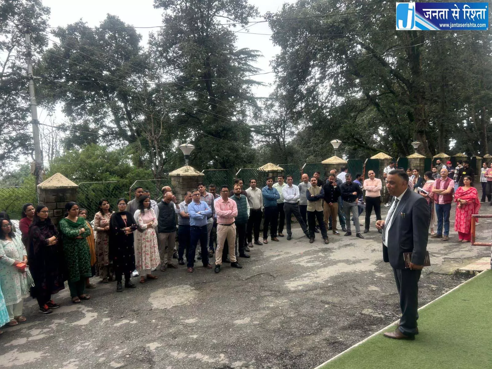 भर्ती नियमों में बदलाव पर शिक्षक संघ का विरोध भर्ती नियमों में बदलाव पर शिक्षक संघ का विरोध