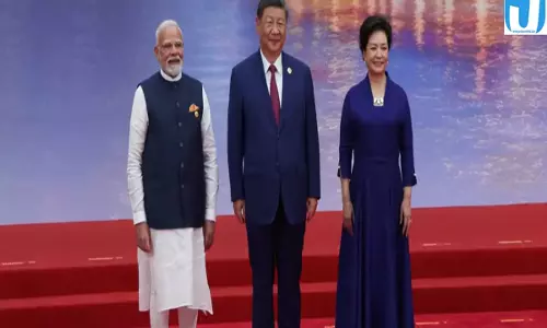 पश्चिम एशिया में अमेरिका को चुनौती देने मिस्र पहुंचे चिनफिंग पश्चिम एशिया में अमेरिका को चुनौती देने मिस्र पहुंचे चिनफिंग