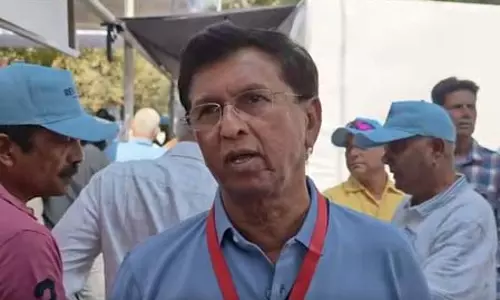 जन्मतिथि विशेष: दो घटनाएं जिसने किरण मोरे को एक क्रिकेटर से ज्यादा सुर्खियां दिलाई जन्मतिथि विशेष: दो घटनाएं जिसने किरण मोरे को एक क्रिकेटर से ज्यादा सुर्खियां दिलाई
