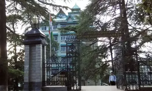 आशा कार्यकर्ताओं को हाई कोर्ट से राहत आशा कार्यकर्ताओं को हाई कोर्ट से राहत