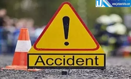 सड़क पर दौड़ी मौत की रफ्तार SUV हादसे में 5 लोग घायल