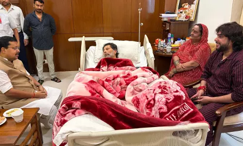 बीजेपी चीफ नितिन नबीन ने किरण देव से की मुलाकात, स्वास्थ्य की ली जानकारी