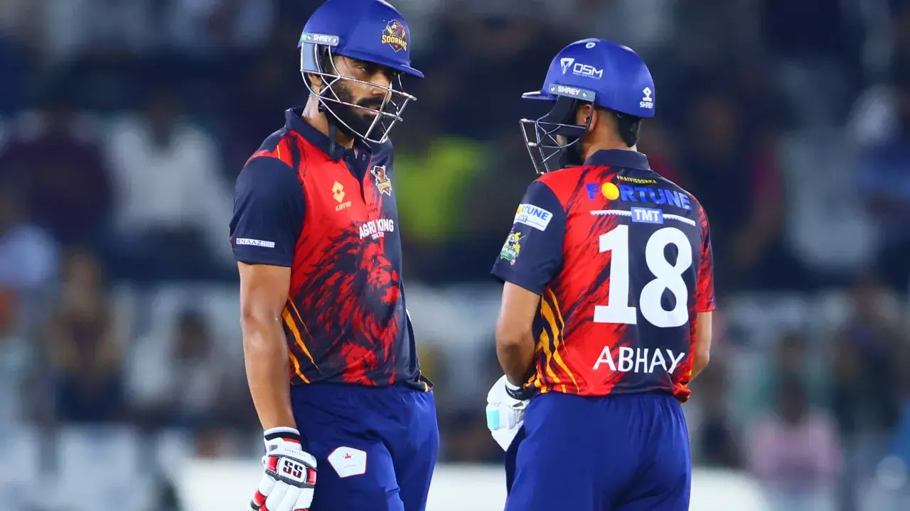 शेर-ए-पंजाब T20: अमृतसर सूरमास का खाता खुला, नमन-अभय बने हीरो