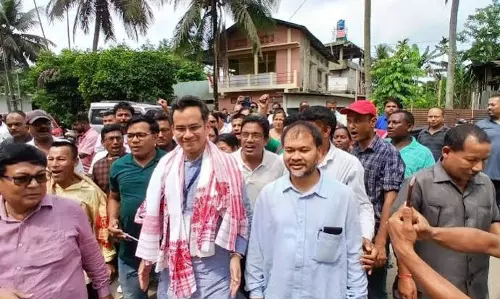 असम कांग्रेस ने रायजोर दल से तोड़ा राजनीतिक रिश्ता असम कांग्रेस ने रायजोर दल से तोड़ा राजनीतिक रिश्ता