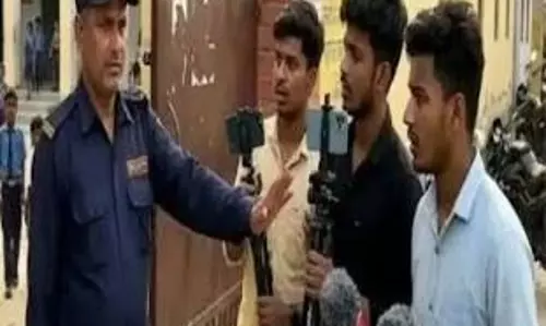 स्कूल सुधार अभियान को SC की हरी झंडी लेकिन तय नियमों के साथ स्कूल सुधार अभियान को SC की हरी झंडी लेकिन तय नियमों के साथ