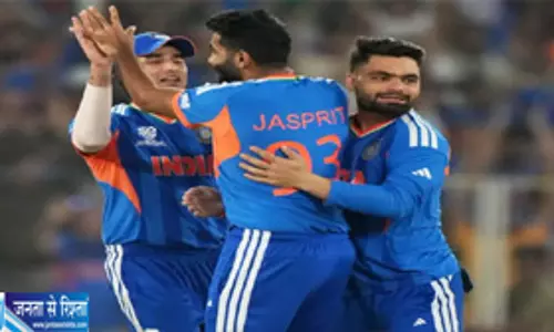 टीम इंडिया चयन के बाद रिंकू सिंह को लेकर छिड़ी नई चर्चा टीम इंडिया चयन के बाद रिंकू सिंह को लेकर छिड़ी नई चर्चा
