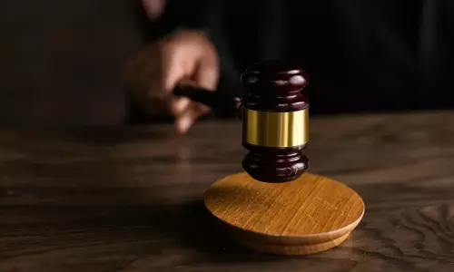 रिटायर्ड IAS नित्यानंद मोहंती को एक साल की सजा