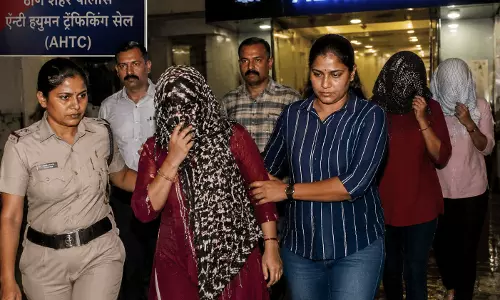 ठाणे में सेक्स रैकेट का खुलासा महिला गिरफ्तार