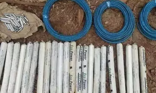 सिकंदराबाद में 160 डेटोनेटर बरामद, सेना के हथियार डिपो की लूट से कोई संबंध नहीं सिकंदराबाद में 160 डेटोनेटर बरामद, सेना के हथियार डिपो की लूट से कोई संबंध नहीं