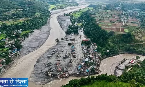 आपदा के बाद नेपाल की गुहार विकसित देशों से मुआवजे की मांग