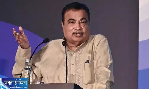 नितिन गडकरी का नया प्लान बाइक चलाने वालों को होगा फायदा नितिन गडकरी का नया प्लान बाइक चलाने वालों को होगा फायदा