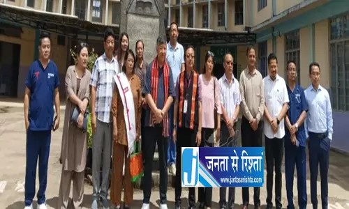 मोन अस्पताल में डायलिसिस यूनिट और सोलर स्ट्रीट लाइट का उद्घाटन