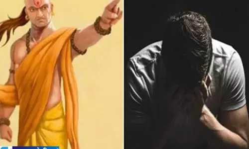 चाणक्य के अनुसार ये आदतें इंसान को हमेशा पीछे रखती हैं