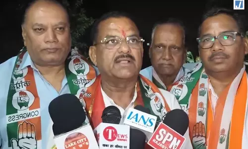 कांग्रेस उम्मीदवार देवीलाल चौधरी को रघुवीर मीणा ने बताया सक्षम चेहरा