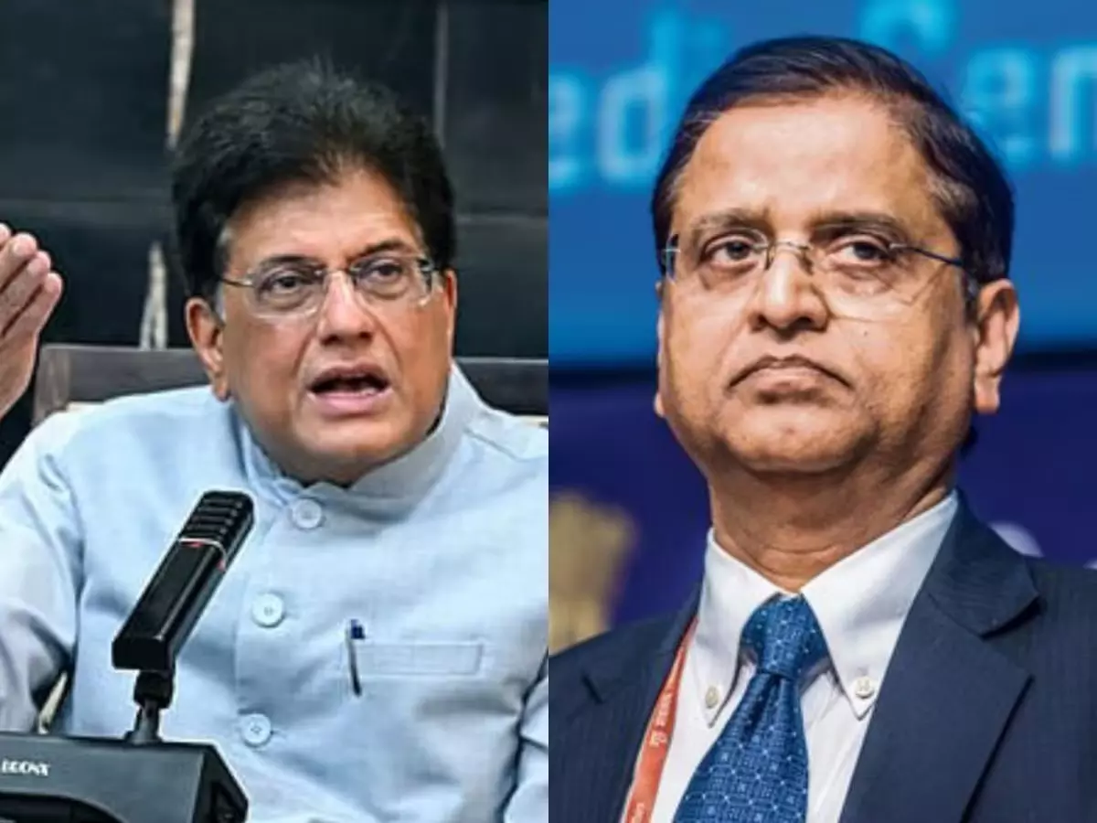 GDP पर पीयूष गोयल का पलटवार GDP पर पीयूष गोयल का पलटवार