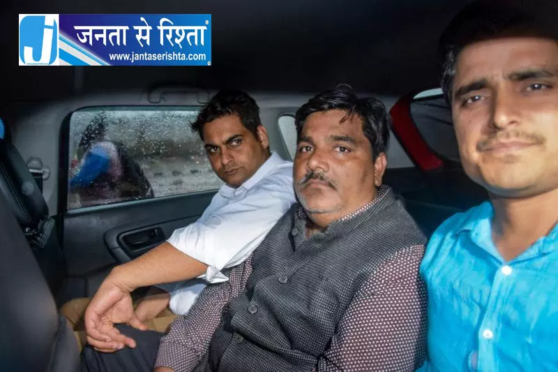 ताहिर हुसैन की याचिका पर दिल्ली पुलिस तलब ताहिर हुसैन की याचिका पर दिल्ली पुलिस तलब