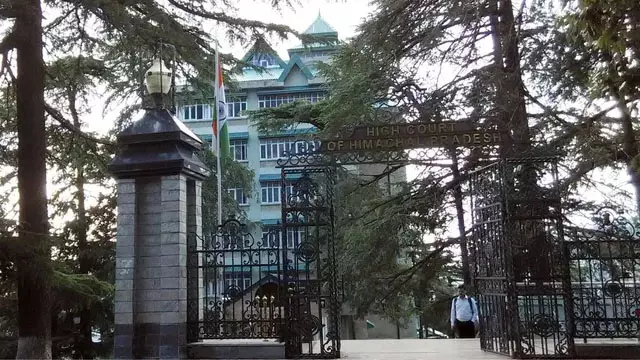 आशा कार्यकर्ताओं को हाई कोर्ट से राहत आशा कार्यकर्ताओं को हाई कोर्ट से राहत